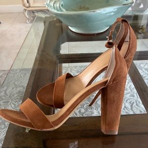 EXPRESS Chunky High Heeled Buckle Strap Pumps/Sandals/Stilettos Shoes 👠